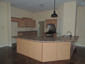 7785 Shamrock Rd in Millington, TN - Building Photo - Building Photo