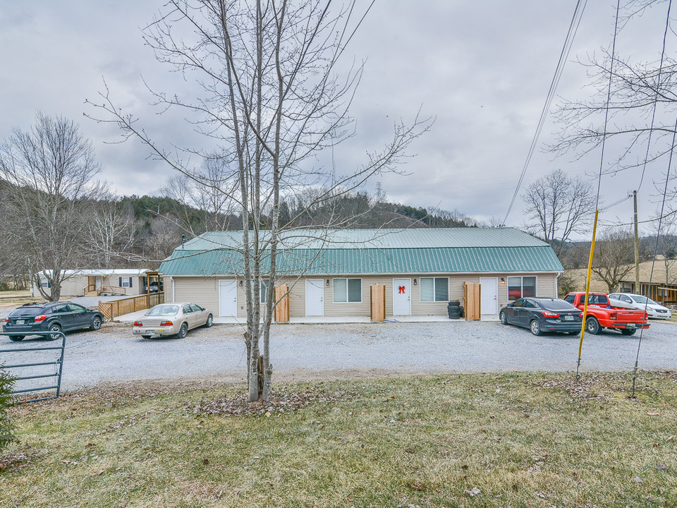 Craftin Place Apartments in Greeneville, TN - Building Photo