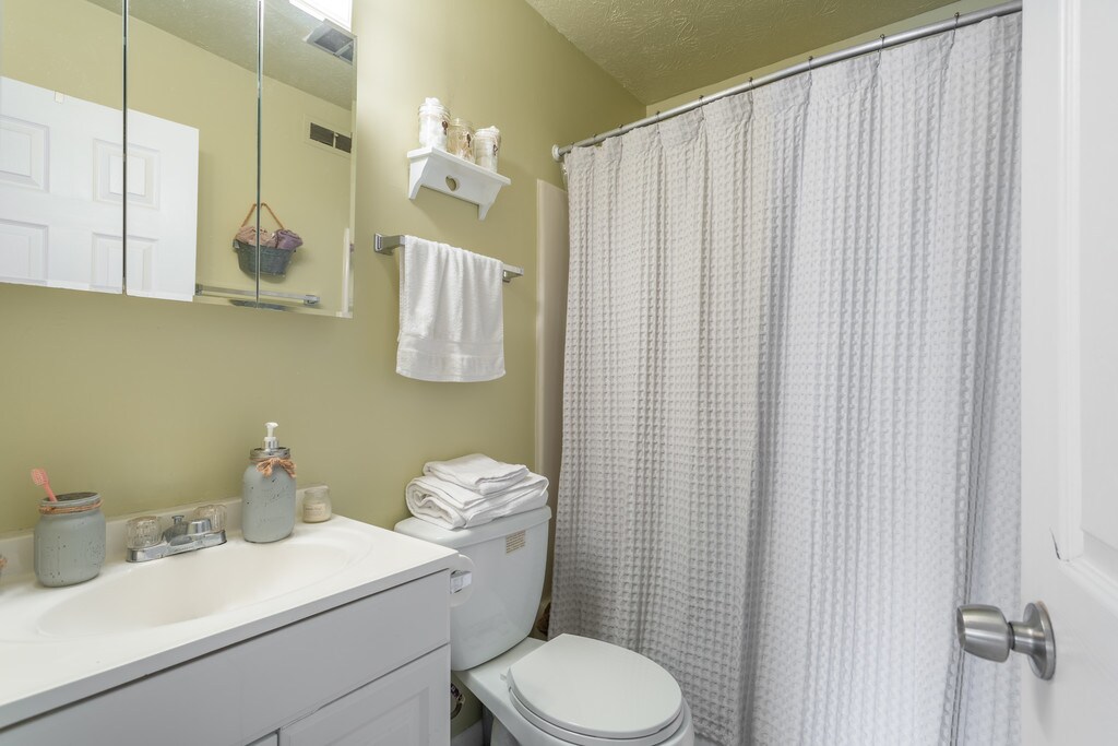 Brookside Village Apartments in Wadsworth, OH