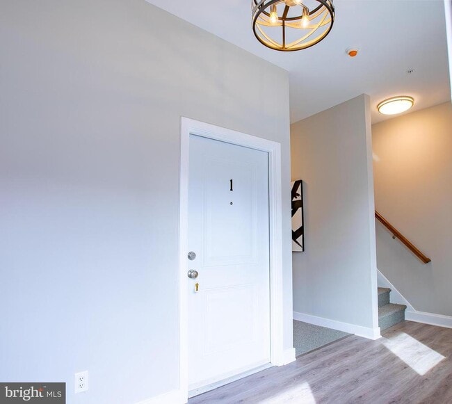 property at 1309 N Scott St