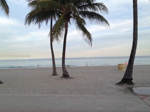 3400 N Surf Rd-Unit -6 in Hollywood, FL - Building Photo - Building Photo
