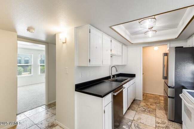 5809 E Thomas Rd in Scottsdale, AZ - Building Photo - Building Photo
