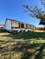 543 N Ridgeway St in Sapulpa, OK - Building Photo