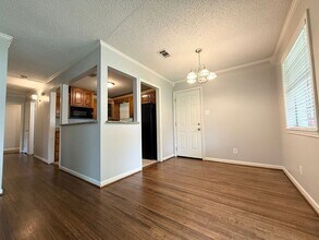 9115 Oak Grove Ln in Little Rock, AR - Building Photo - Building Photo