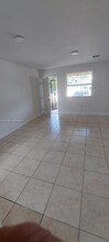 1474 NW 71st St in Miami, FL - Building Photo - Building Photo