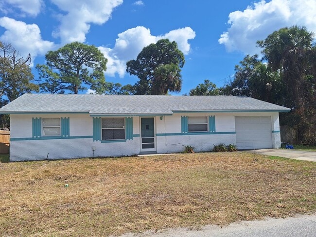 property at 1727 Hill St