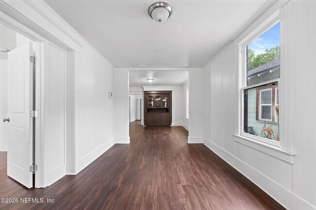 1052 E 10th St in Jacksonville, FL - Building Photo - Building Photo
