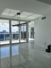 19111 Collins Ave, Unit 2906 in Sunny Isles Beach, FL - Building Photo - Building Photo