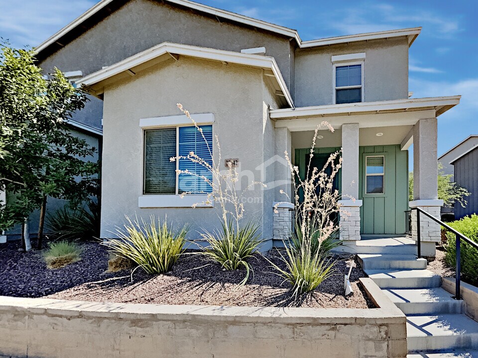 20742 W Point Ridge Rd in Buckeye, AZ - Foto de edificio