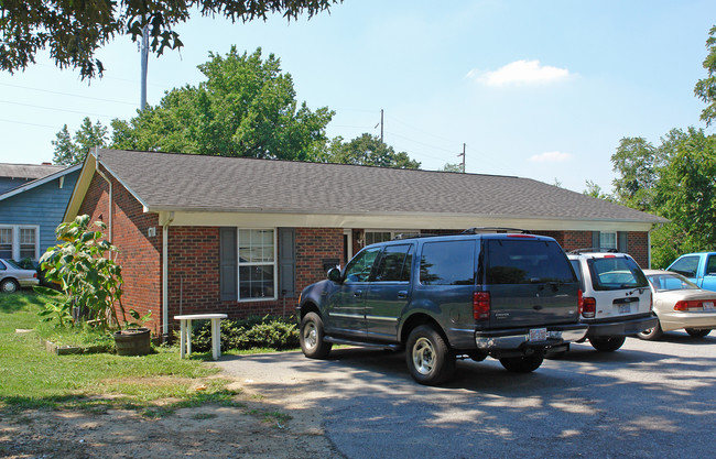 1711 Welborn St in High Point, NC - Building Photo - Building Photo