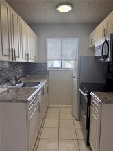 2150 Madison St in Hollywood, FL - Foto de edificio - Building Photo