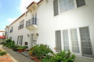 1231 9th St, Unit 2 in Santa Monica, CA - Building Photo