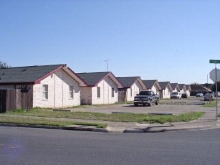 3112 Highland Dr in McAllen, TX - Building Photo
