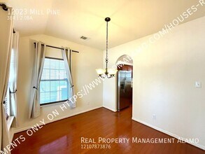 12023 Mill Pine in San Antonio, TX - Building Photo - Building Photo