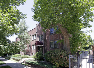 Highgate Apartments in Denver, CO - Building Photo - Building Photo