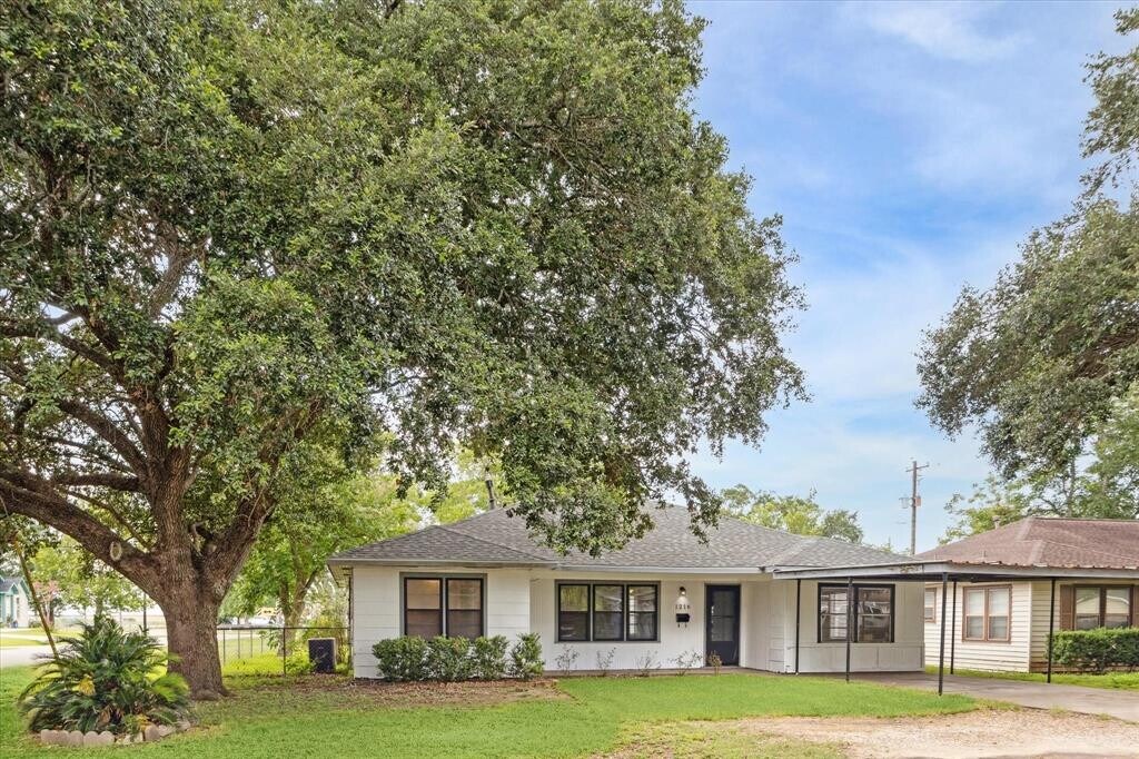 1216 Allen St Rosenberg, TX Rental Homes and Apartments for Rent