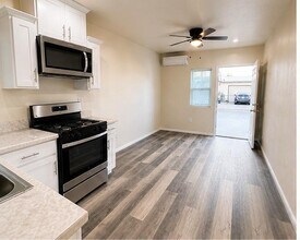 1506 W Orange Ave in El Centro, CA - Building Photo - Building Photo