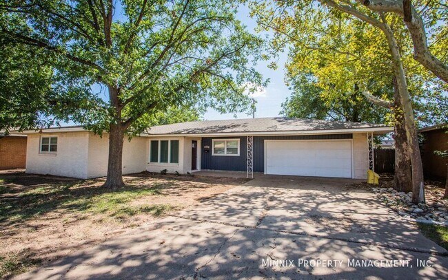 3111 49th St in Lubbock, TX - Building Photo - Building Photo