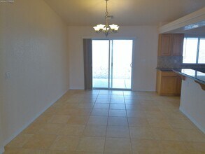 3005 Gatewood Dr in Lake Havasu City, AZ - Building Photo - Building Photo