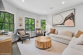 735 Baldwin Rd in Highland Park, IL - Building Photo - Building Photo