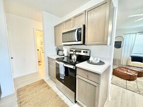4093 Springs Ln-Unit -#4091 in Bonita Springs, FL - Foto de edificio - Building Photo
