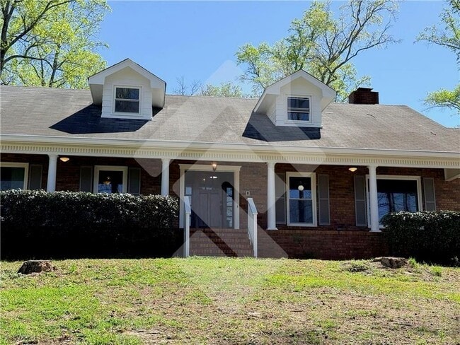 3670 Gravitt Rd in Cumming, GA - Building Photo - Building Photo