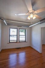 4415 N Hamilton Ave, Unit #1E in Chicago, IL - Foto de edificio - Building Photo