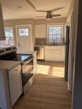 8 Lynch Farm Dr in Newark, DE - Foto de edificio - Building Photo