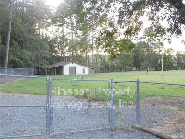 2102 Providence Rd S in Waxhaw, NC - Building Photo - Building Photo