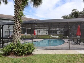 313 Dirksen Dr in Debary, FL - Building Photo - Building Photo