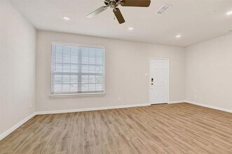 3737 Malibu Dr in Sherman, TX - Building Photo - Building Photo