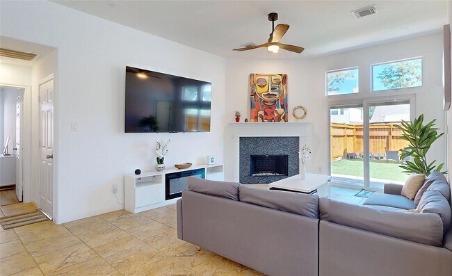 18 Avenswood Pl in The Woodlands, TX - Building Photo - Building Photo