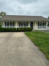 2863 Rome Ln in Clarksville, TN - Building Photo - Building Photo