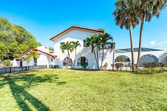 11767 W Rambling Dr in Wellington, FL - Building Photo - Building Photo