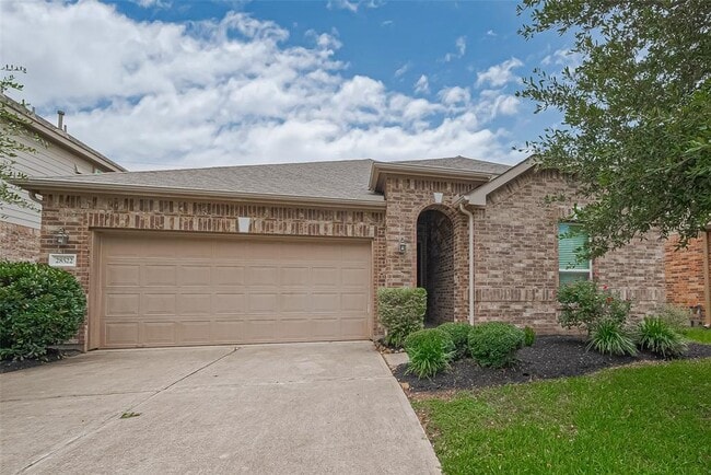 property at 28522 Cabrera Hill Ln