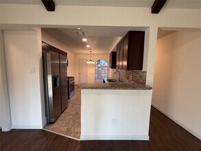 9215 Loren Ln in Houston, TX - Building Photo - Building Photo