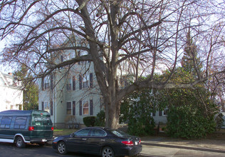 137 Winter St in Fall River, MA - Building Photo - Building Photo