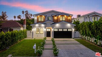 4539 Longridge Ave in Los Angeles, CA - Building Photo