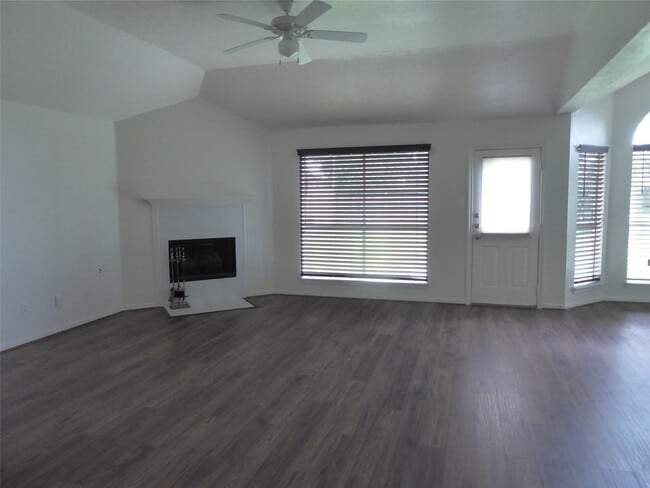 property at 3522 Sheldon Dr