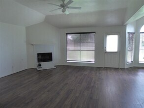 3522 Sheldon Dr in Pearland, TX - Building Photo - Building Photo