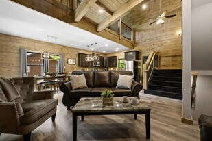 2609 Stonebrook Dr in Pigeon Forge, TN - Building Photo