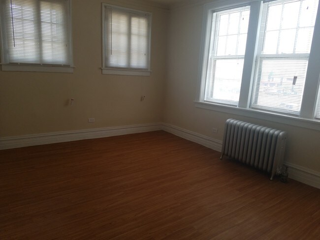 5011 W Cermak Rd-Unit -28 in Cicero, IL - Building Photo - Building Photo