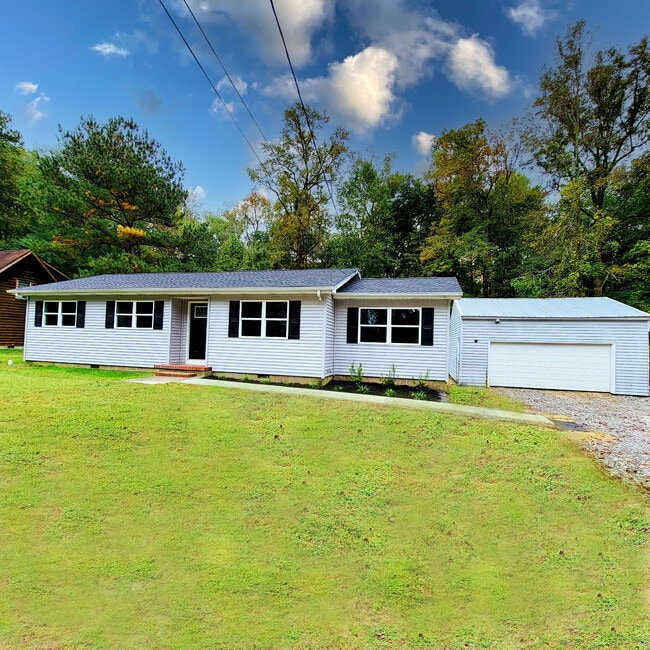 29265 W Line Rd in Delmar, MD - Building Photo - Building Photo