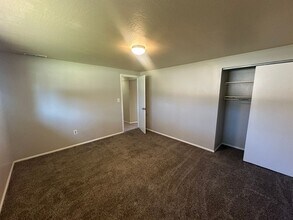 6085 Saddle Way in Salt Lake City, UT - Building Photo - Building Photo