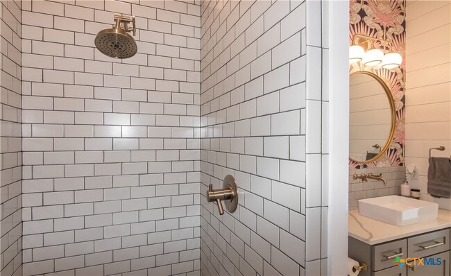 property at 2122 Co Rd 324