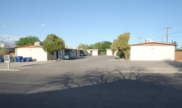 3002-3004 N Geronimo Ave in Tucson, AZ - Building Photo - Building Photo