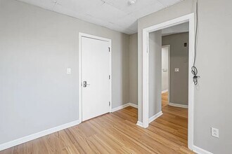 90 Appleton St in Lowell, MA - Building Photo - Building Photo