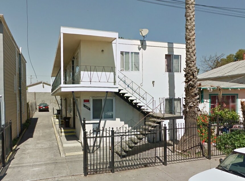 1629 46th Ave in Oakland, CA - Building Photo
