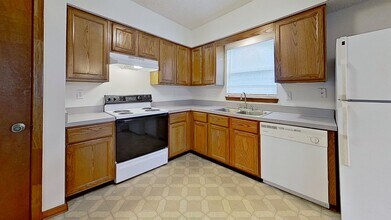 3358 Secret Isle Ln in Jacksonville, FL - Foto de edificio - Building Photo