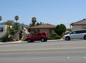 8837-8839 La Mesa Blvd Apartments